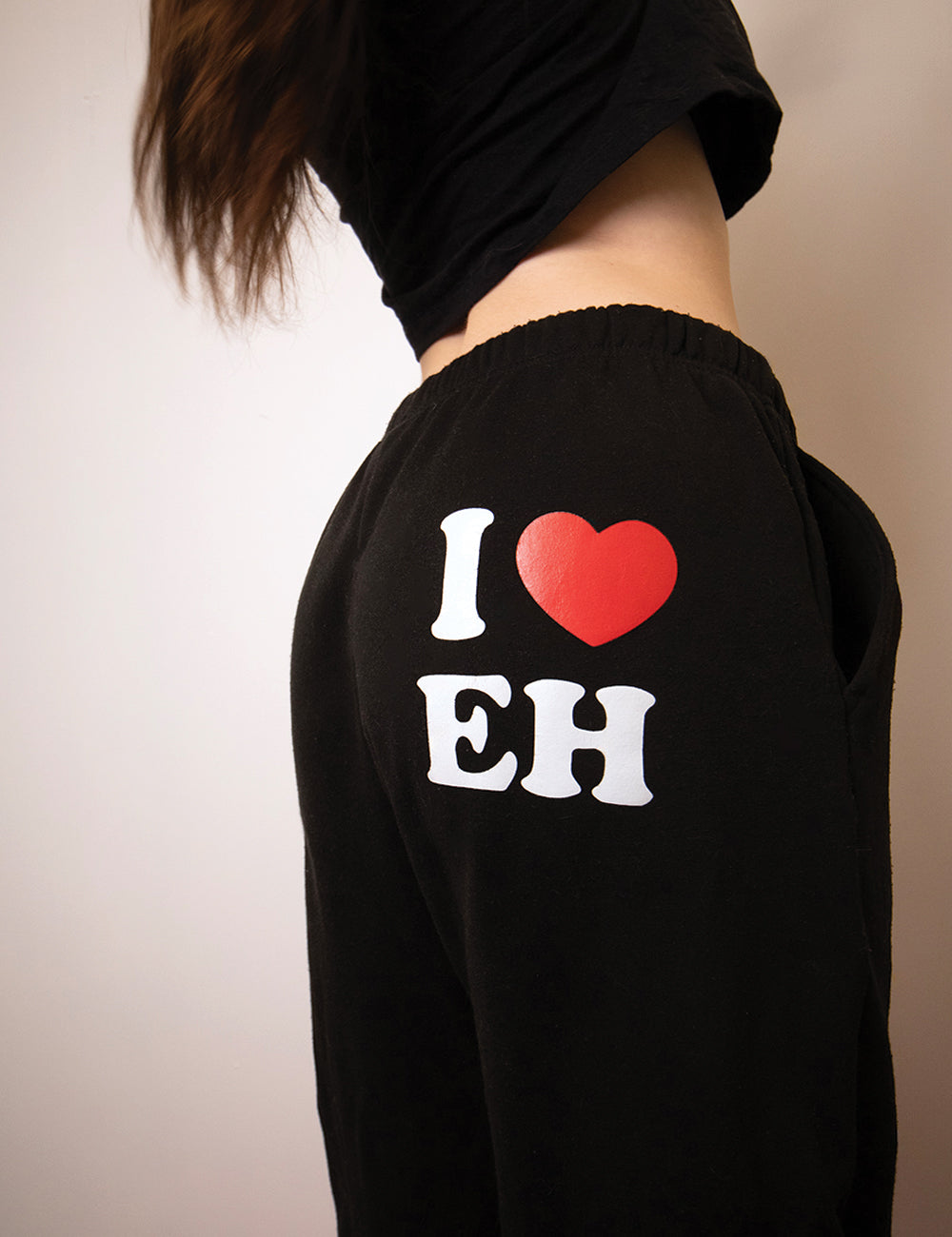 I love EH collegehousut